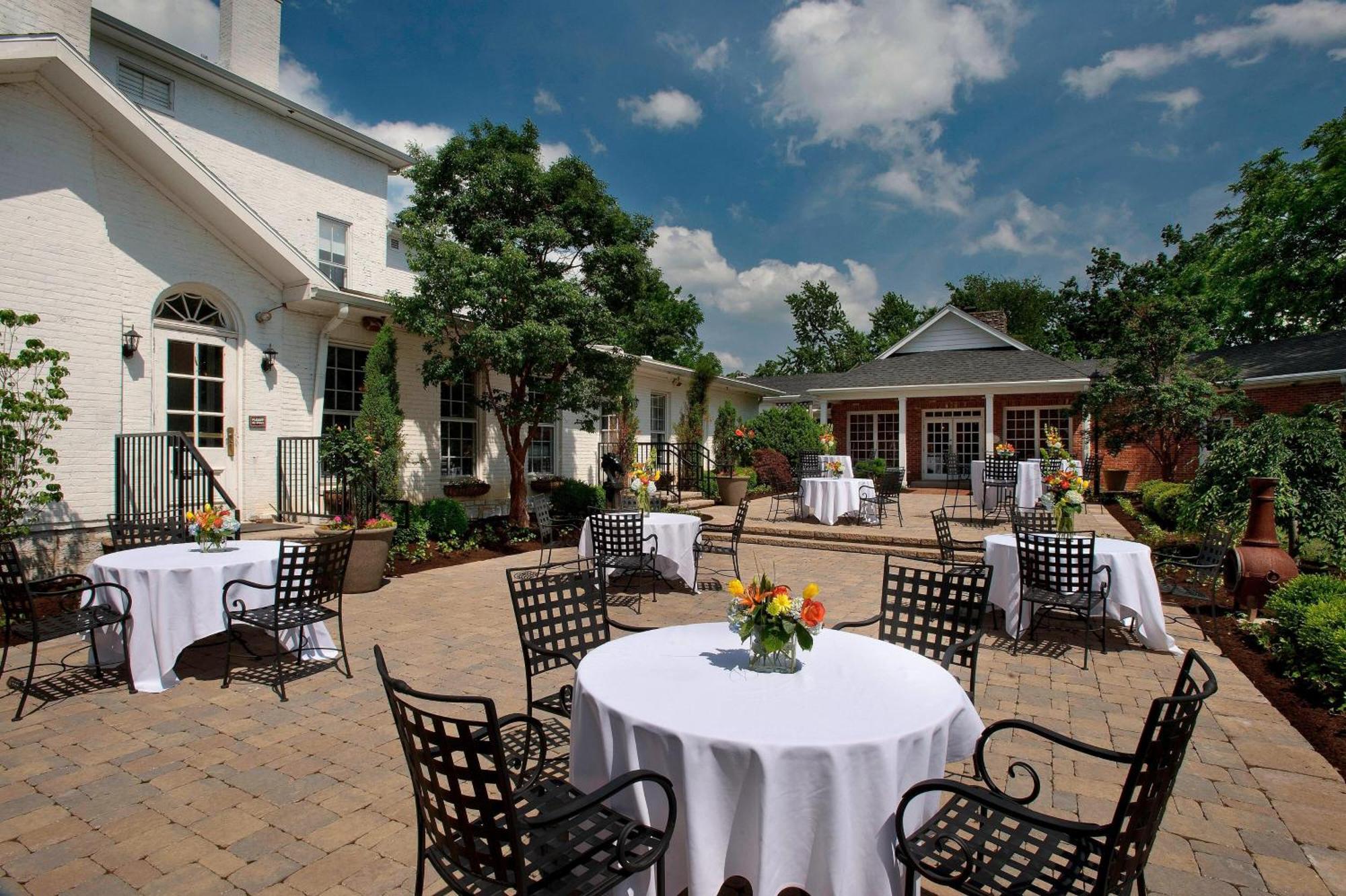 Marriott Lexington Griffin Gate Golf Resort & Spa Exterior photo